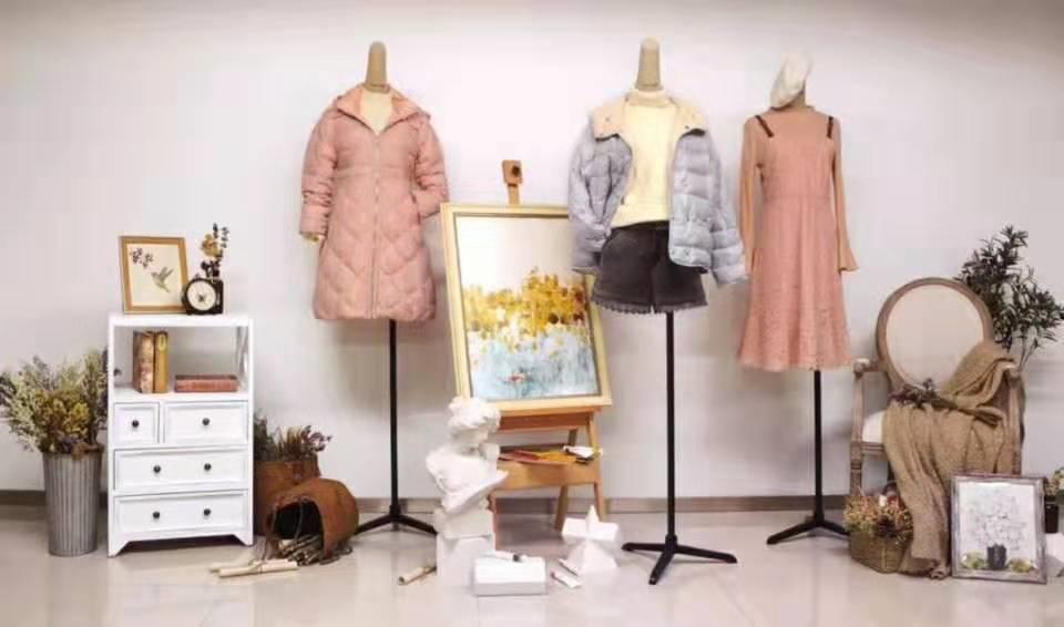 折扣女装批发是骗局吗,折扣服装尾货进货渠道