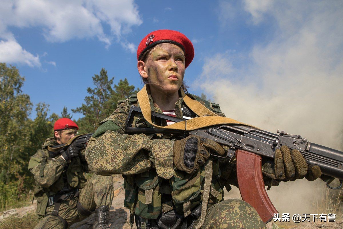 真正的军事训练跟军训有区别吗,中国军训是为了什么全民皆兵