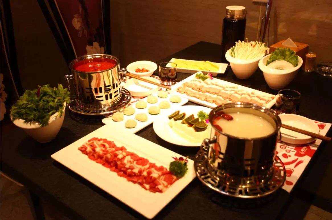 大连有一家特别的火锅店,大连一火锅店