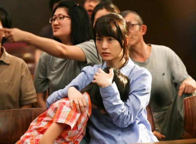 贾静雯讲述五岁小时候的阴影,贾静雯自曝童年可怕经历