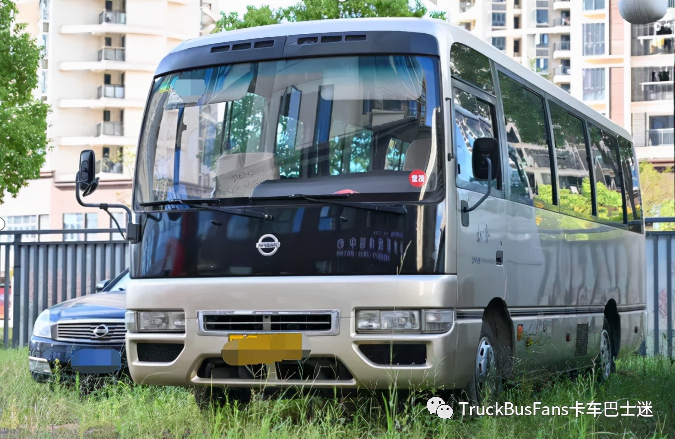不输丰田的本田车,日产碧莲和丰田考斯特哪个好