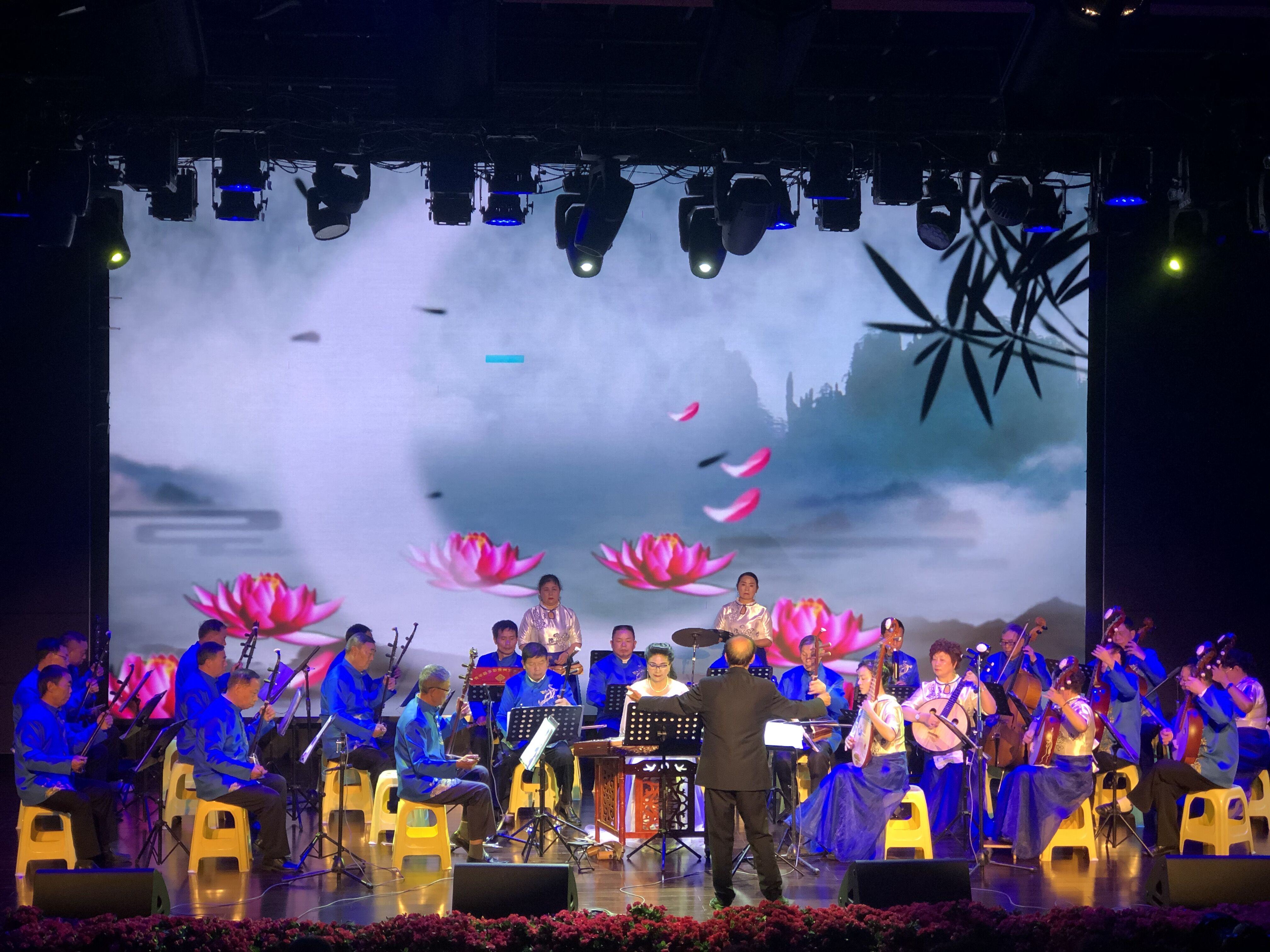 2020搴嗗浗搴嗚繋涓鍚勫湴鑺傜洰娲诲姩,搴嗙涓涓规椋橀