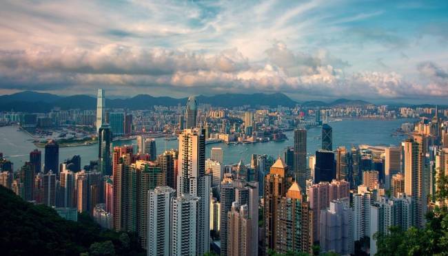 香港最高楼价多少钱一平方 (香港楼价为何易涨难跌)