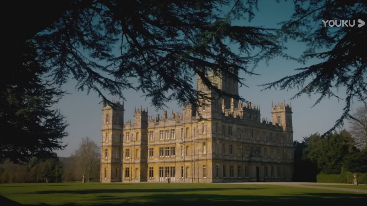 唐顿庄园贝茨托马斯,唐顿庄园贝茨为什么要打托马斯