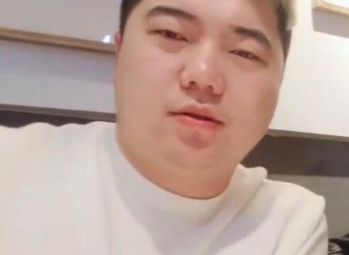 斗鱼户外一哥点评众主播酒量喝多有人睡进女主播房间，有人砸店