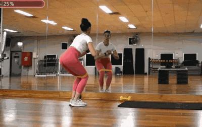 怎么提臀让臀部变圆变翘站着练,臀部训练提高臀线让臀翘起来