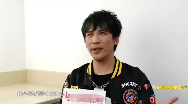 “肤浅”的大张伟，才是最清醒的那个人