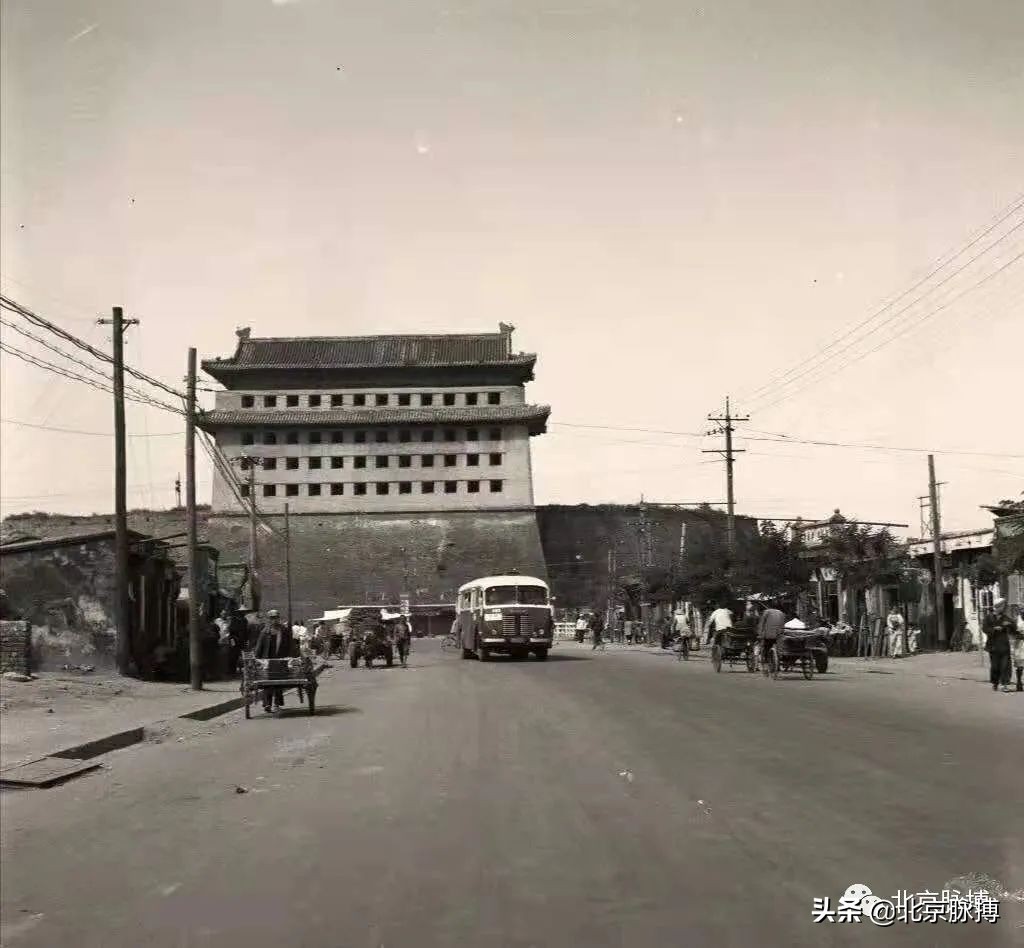 记忆中的北京绘画,这些画最能还原真实的老北京