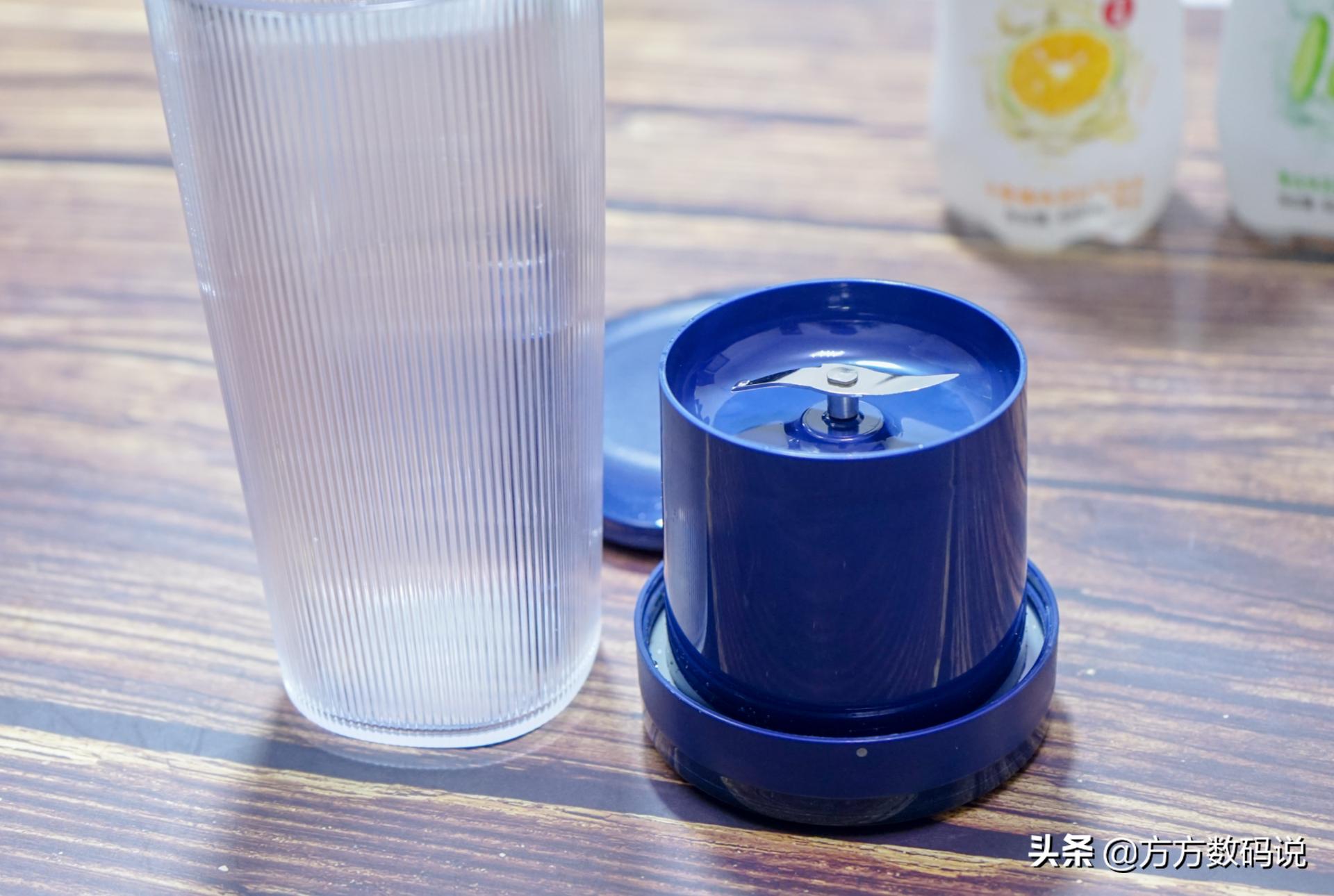 摩飞榨汁杯果汁推荐,摩飞便携榨汁桶明星