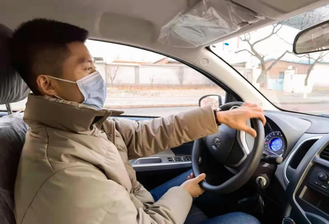 长安奔奔e-star拆解宏光mini,奔奔e-star对比宏光miniev