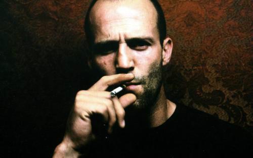 跟别人争执全身发抖是害怕心理吗,打架的时候为什么会发抖心跳加速