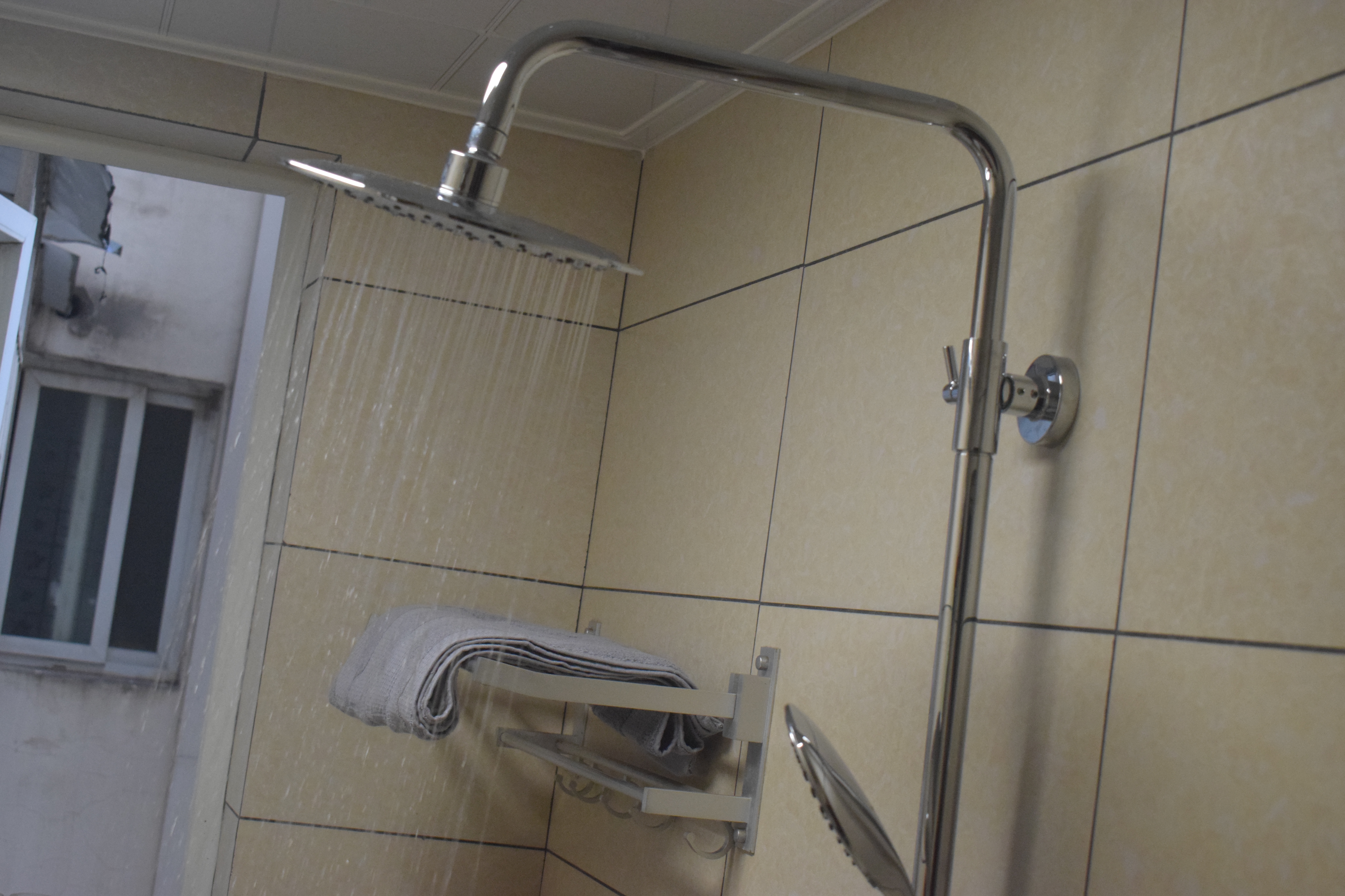 三档空气增压花洒,四档强力增压花洒