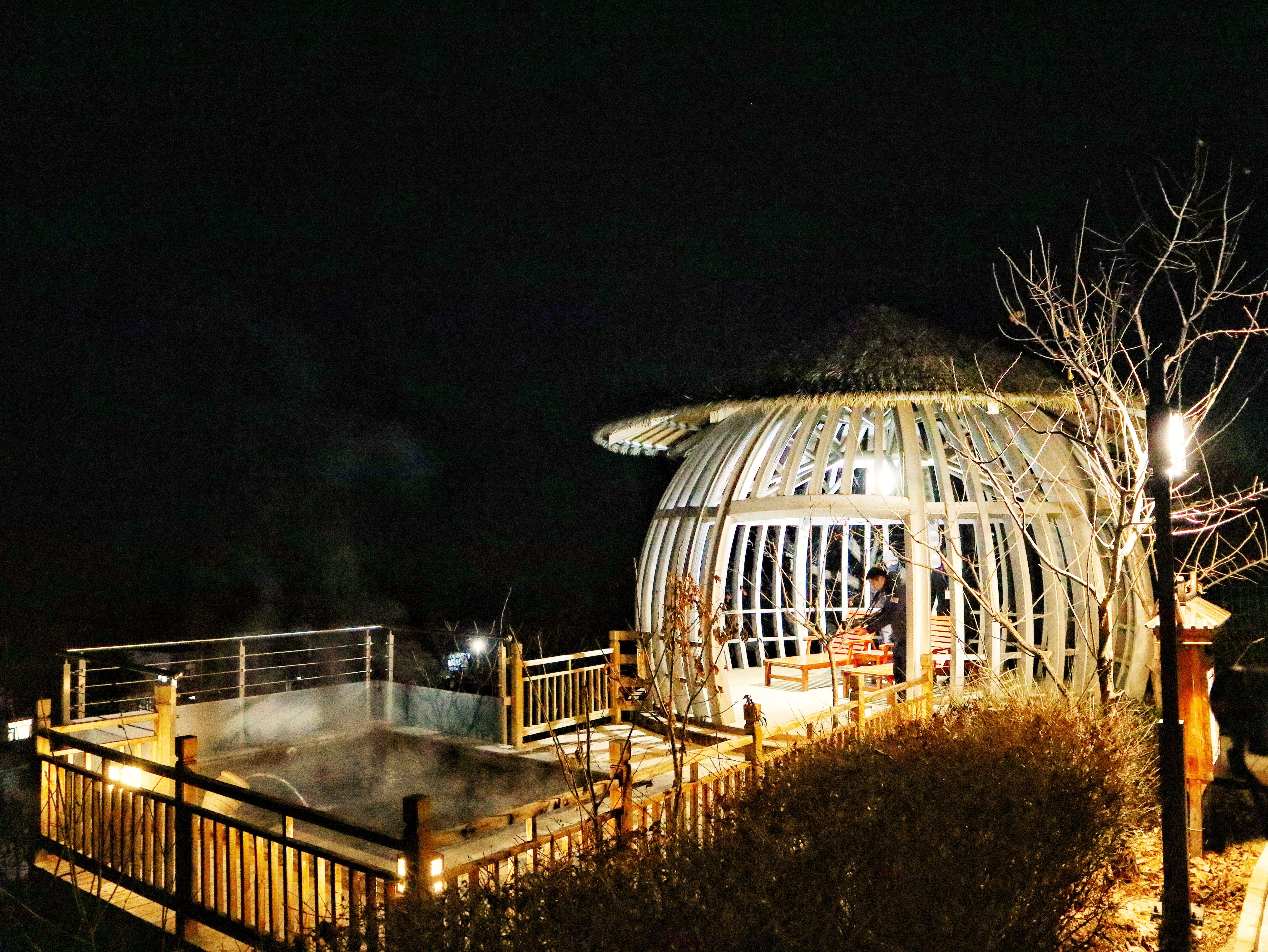 享帝王私浴，赏云雾仙境