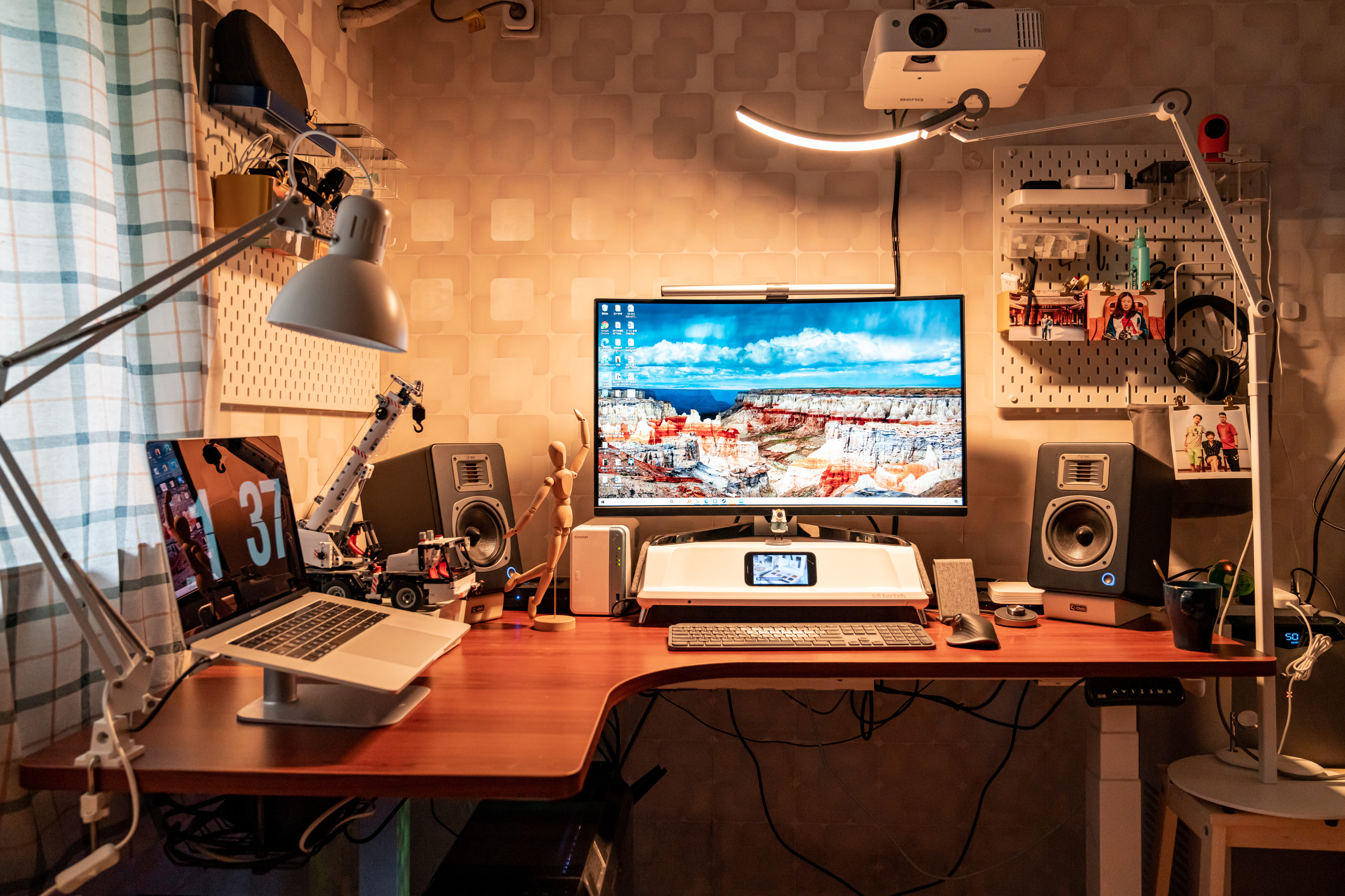 打造理想的居家办公环境:乐歌升降桌/台+明基灯具晒单