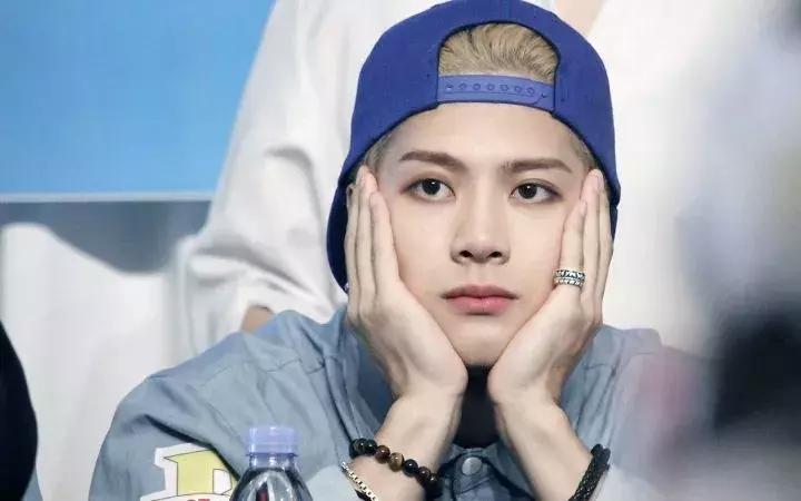 鹿晗参加跑男时退出exo了吗,黄旭熙鹿晗综艺节目