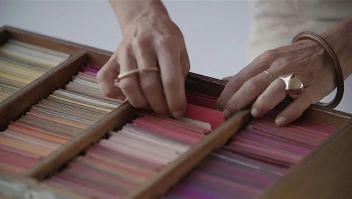 爱马仕口红33号色怎么涂能显白,爱马仕口红李佳琦推荐色