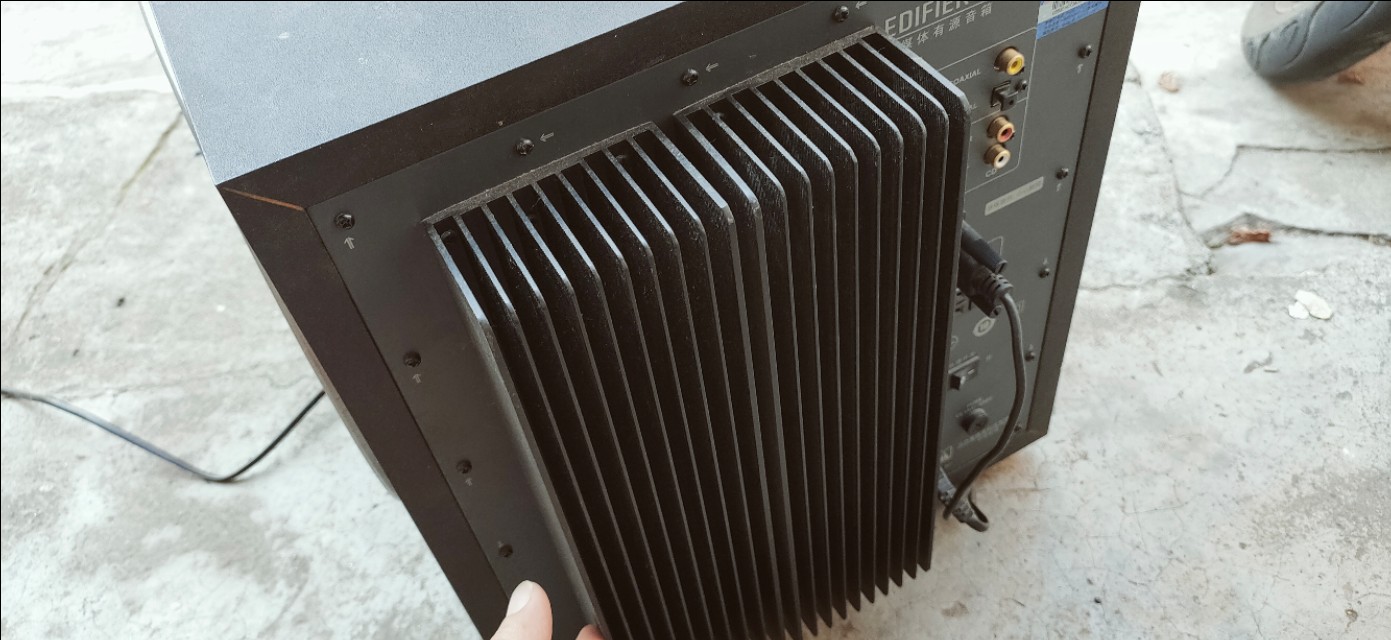 漫步者家用低音炮测评,漫步者低音炮拆机