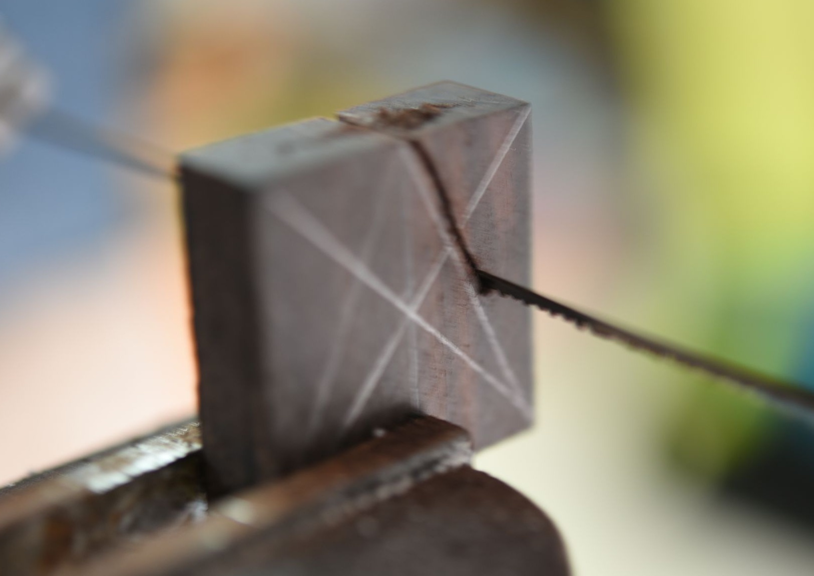 手工制作木质月牙吊坠,手工菱形吊坠的制作方法