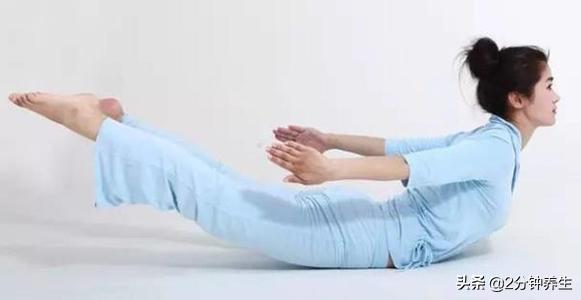 腰痛、腰肌劳损、腰间盘突出？运动来修复，6个动作帮你强化腰椎