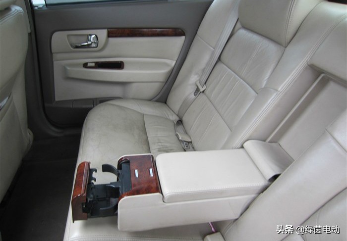 心中的神车,无法超越的经典别克君威