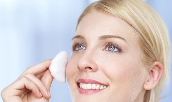 脸颊敏感红干怎么护肤,脸上敏感有红血丝怎么修复