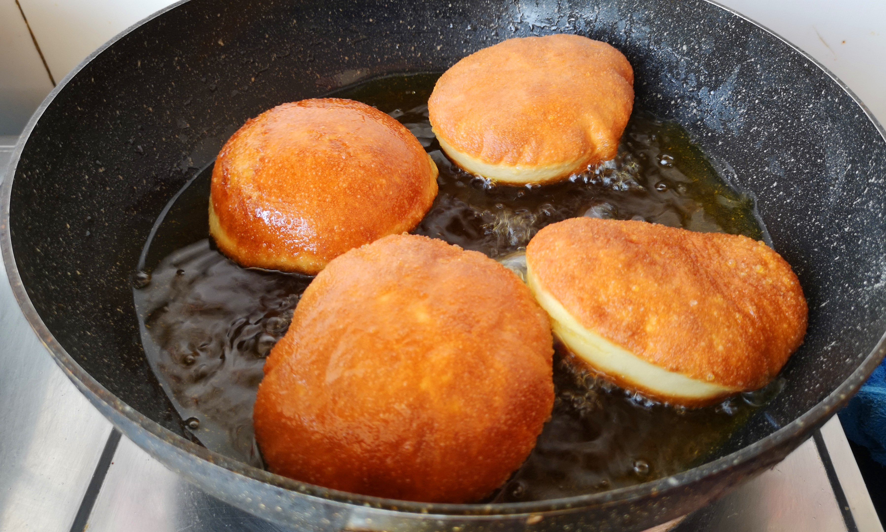 家里吃剩下的面条怎么处理,家里剩的面条做什么好