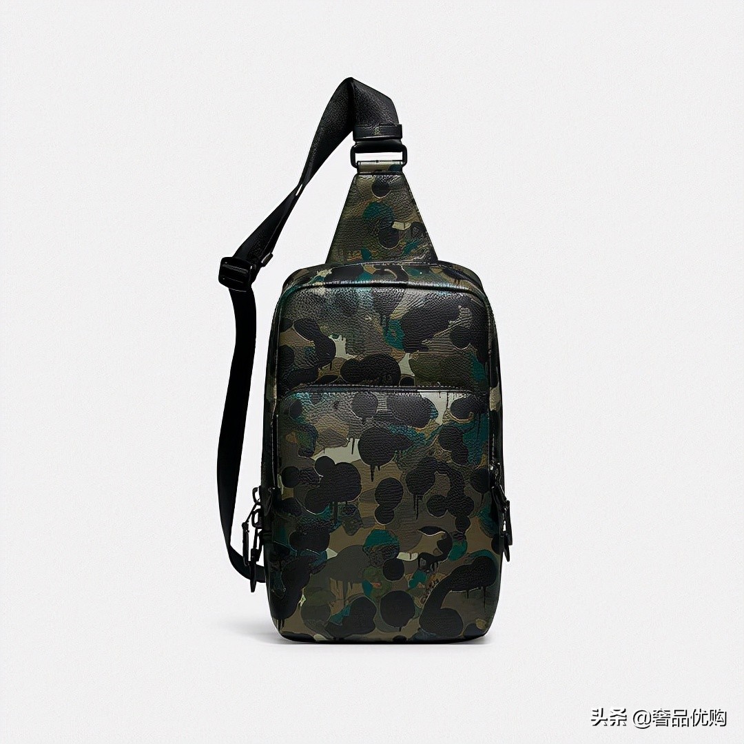 coach迷彩外套,coach最新早秋款卫衣