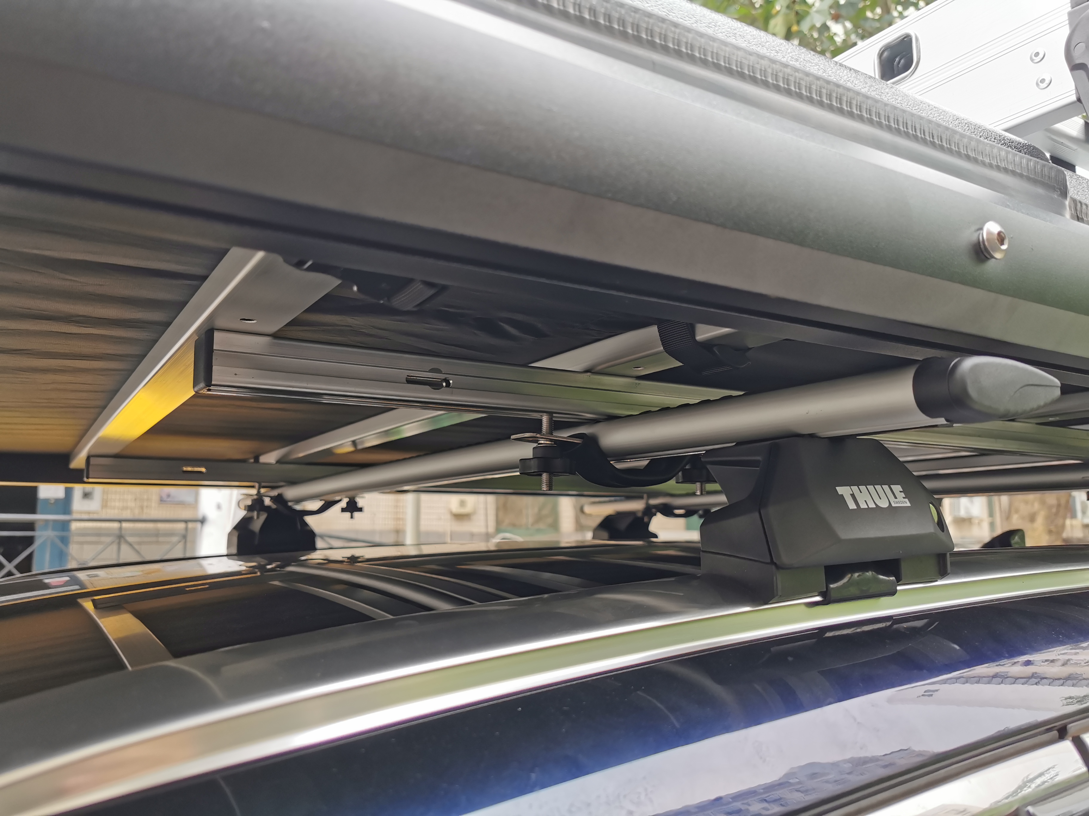 车顶帐篷在夏季的真实体验,4000的车顶帐篷