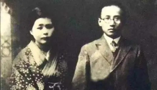 她为郭沫若生五个孩子却被抛弃，后入中国籍，临终前捐500万日元