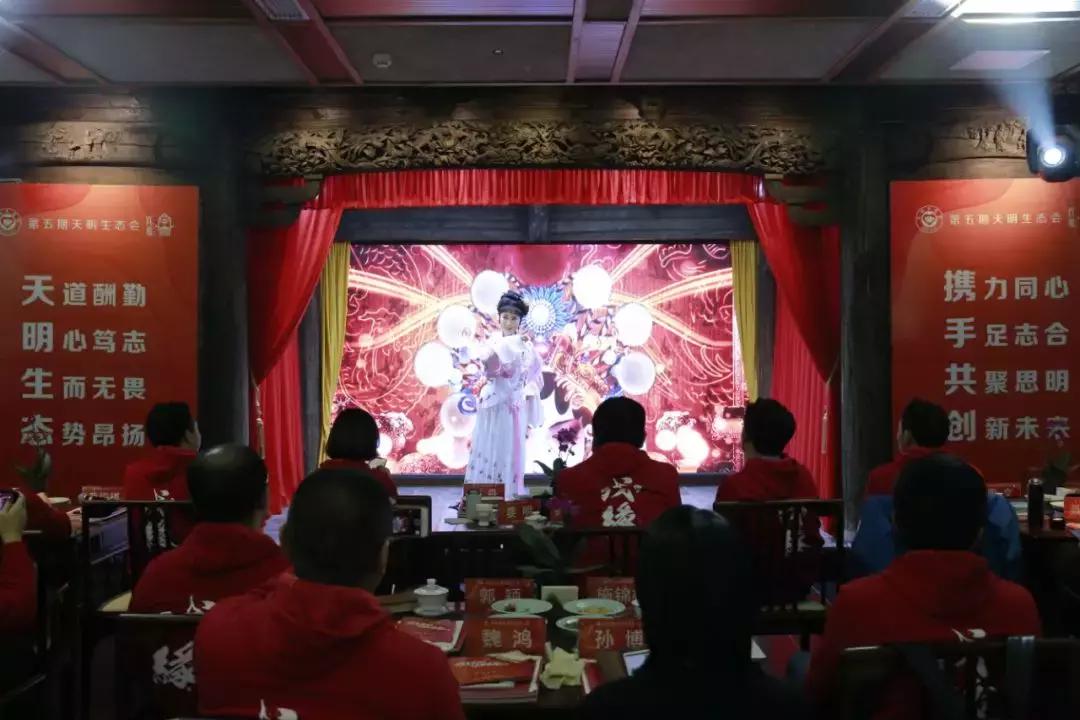 携手共进合作共赢开头结尾,携手共赢最后结局