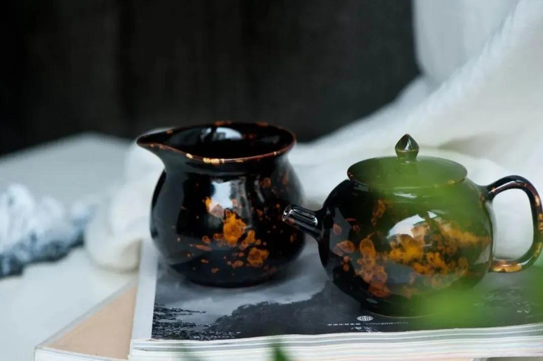 如丝的玳瑁釉,玳瑁釉火焰纹