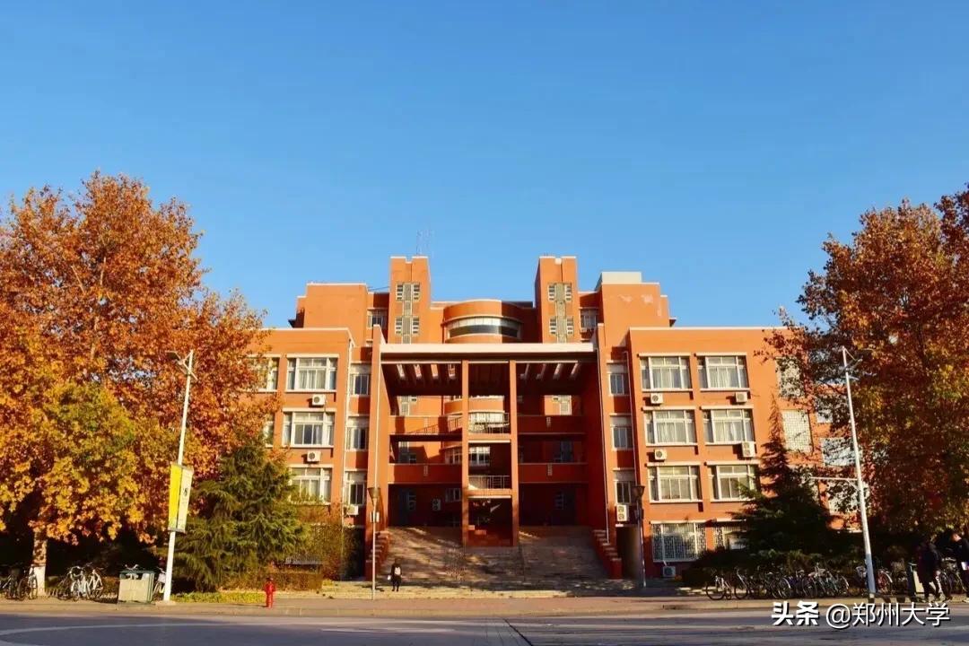2021年郑州大学研究生复试名单,郑州大学2020年复试分数线