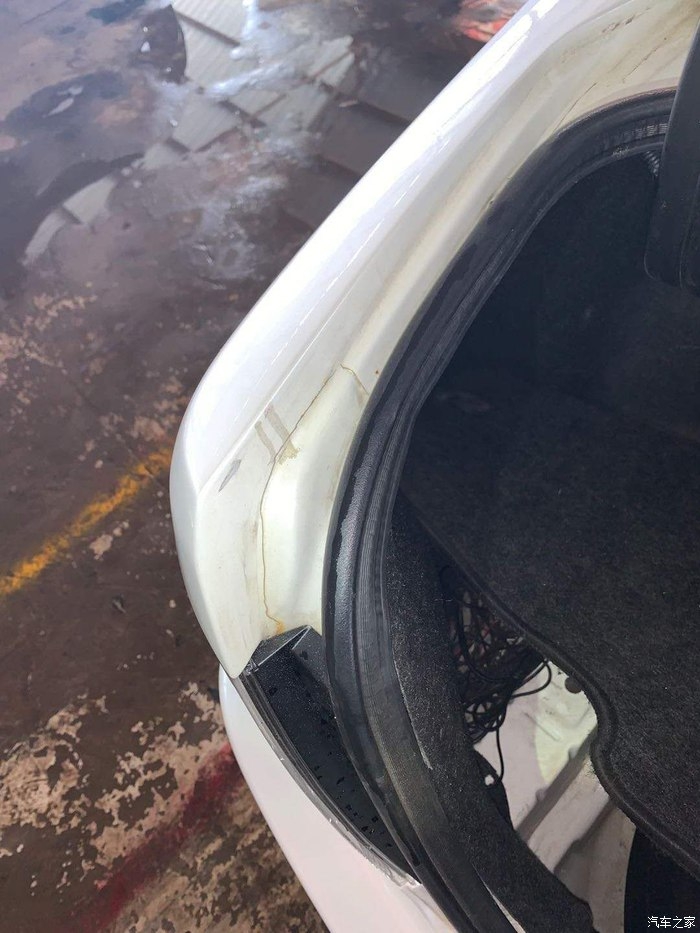 01年的雷克萨斯is200多少钱,2001年雷克萨斯is200