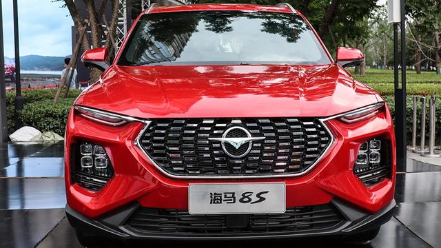 外观大气时尚的海马8S,座椅舒适,内饰精致,值得你拥有