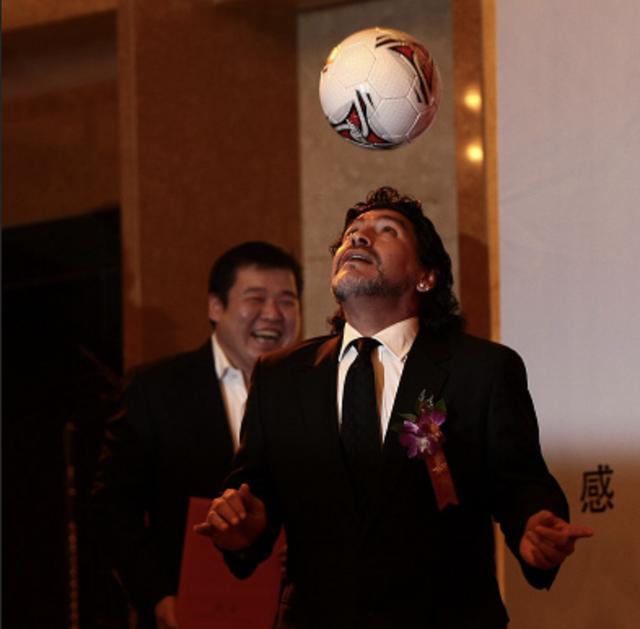 马拉多纳86年回国,马拉多纳拒绝萨内蒂