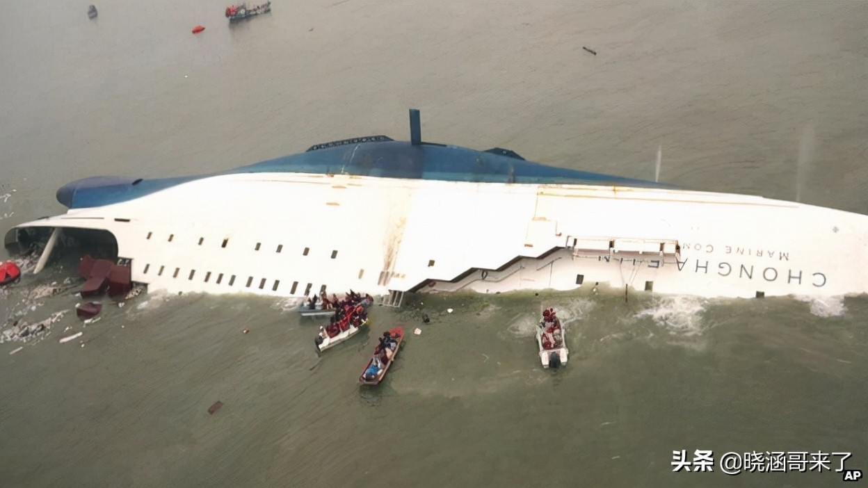 韩国世越号为什么学生不弃船,韩国世越号轮船事件