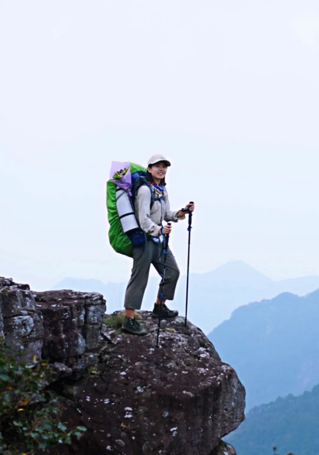 最喜欢的冲锋衣,我最爱的红色冲锋衣