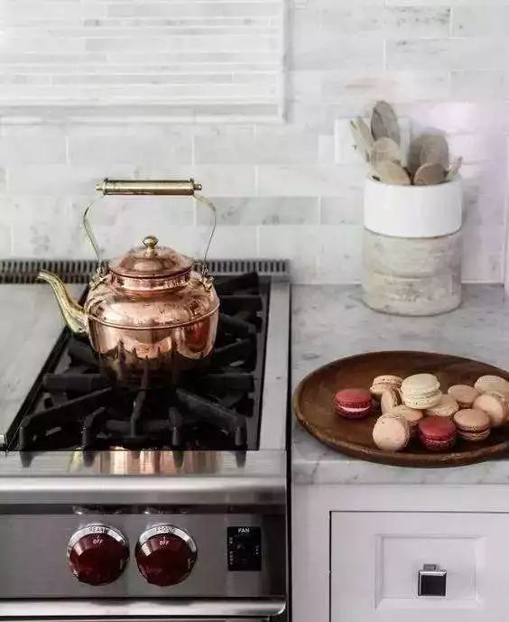 生活小妙招新买的袜子,生活小妙招白袜子洗白