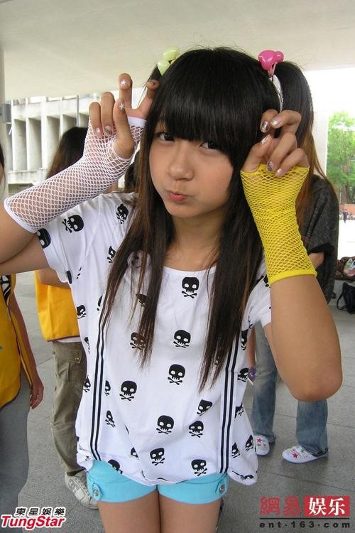 台湾最年轻女神许雅涵,台湾许雅涵