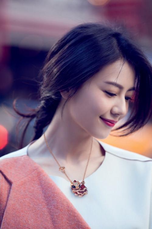 高圆圆常年霸榜虎扑女神排行榜,虎扑高圆圆颜值