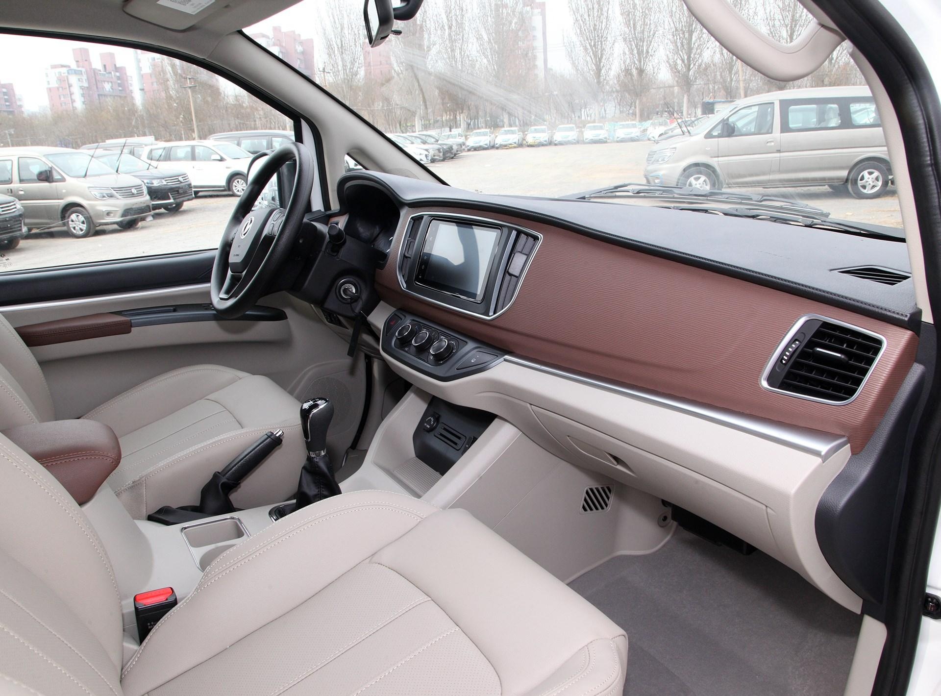 试驾菱智9座,菱智限时优惠试驾