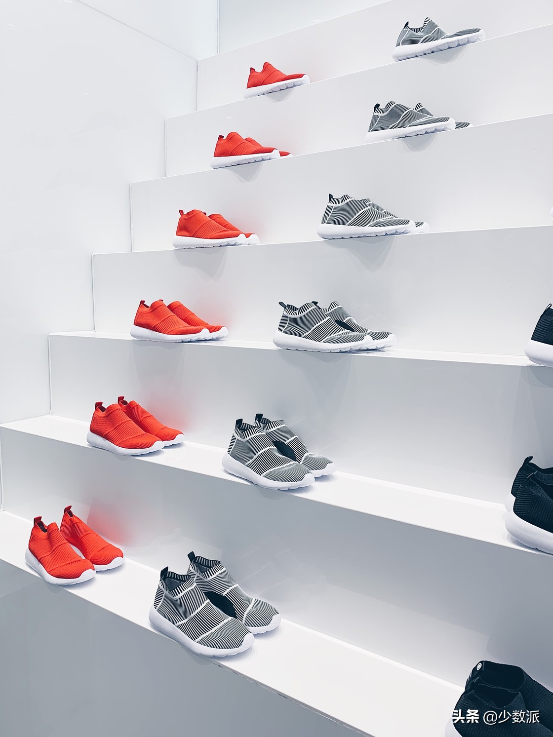 iPad是「无用的玩具」?用了一年,它为我打开了另一个世界