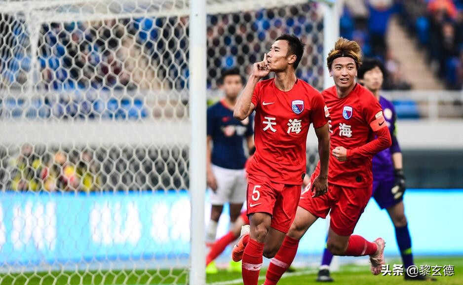 首位身价破亿球员,首位转会身价破亿球星