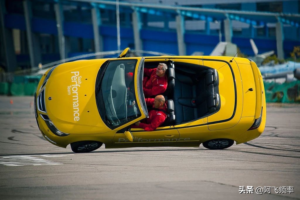 萨博被收购了么,萨博9-2X车型