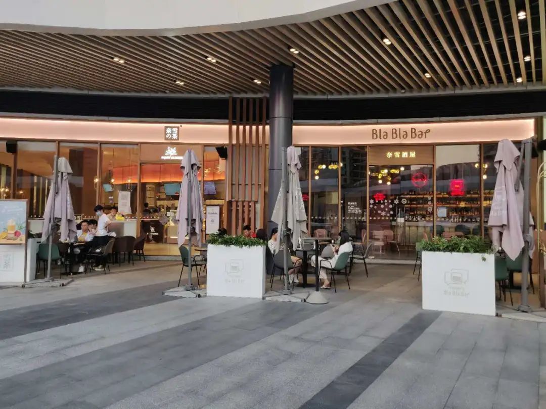 商场人流量明显下滑,商场人流量太差