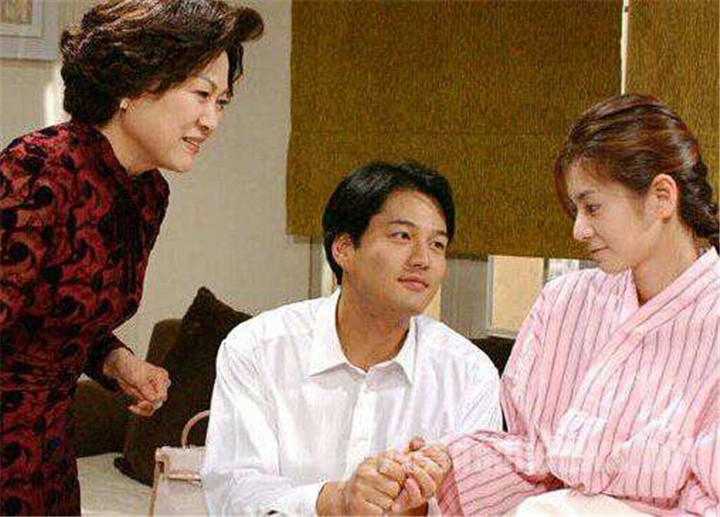 月子期间婆婆天天煮白菜,月子里为什么婆婆每天都是煮面条