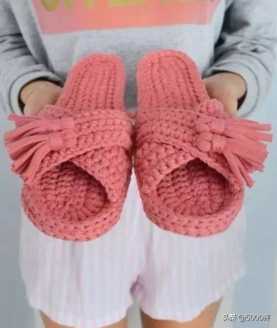 手工钩毛线拖鞋多少钱一双,毛线拖鞋钩编教程