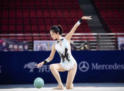 糖宝简单健身舞,糖宝舞姿