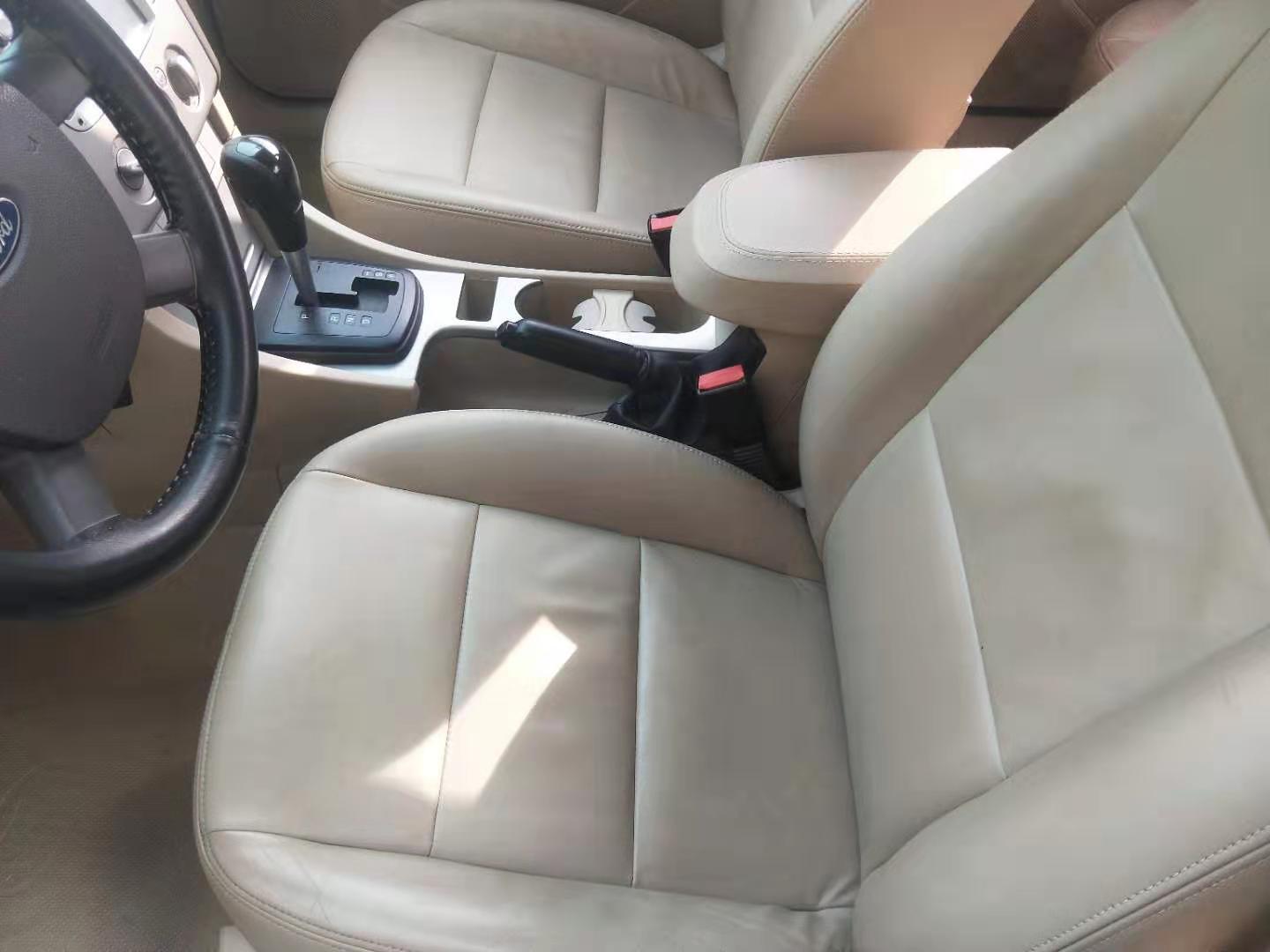 3万多福克斯两厢,3万左右福克斯1.5T