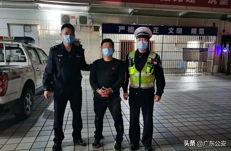 太疯狂男子醉驾冲卡险些撞到民警,男子醉驾强行冲卡致5人受伤